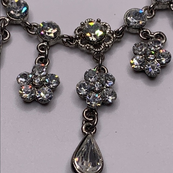 Imperfect Rhinestone Jewelry / Accessories (Ring, Necklace, Belt, Purse Strap) - Picture 13 of 16